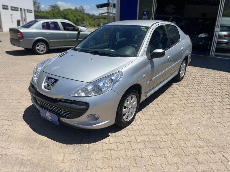 PEUGEOT PASSION 207 1.4 2011