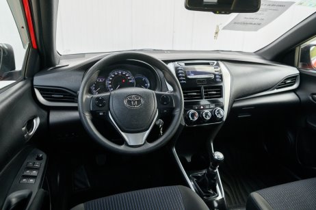 Toyota foto 2