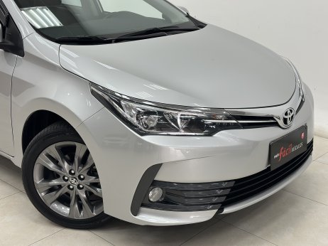 Toyota foto 2