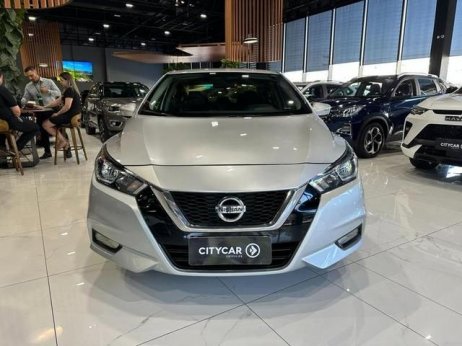 Nissan foto 2